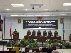 Gaes !!! Rapat Paripurna DPRD Kota Malang Wahyu Hidayat Kritik Dinsos