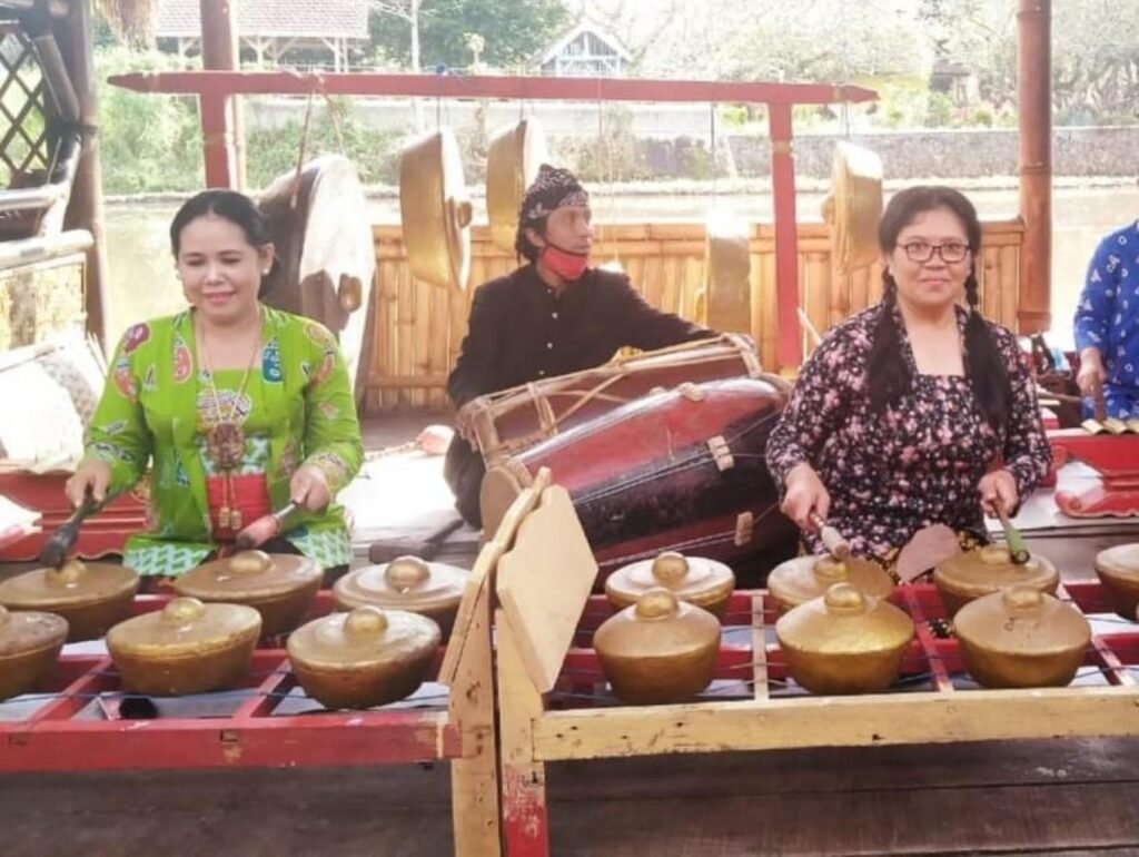 Gamelan Malangan/sc : Ind