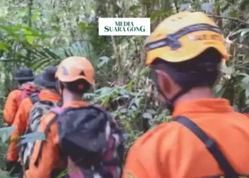 FT : Tim Sar Melakukan Pencarian di Hutan Lumajang atas Menghilangnya Remaja Berkebutuhan Khusus : Chandra Affandi Pratama/sc : Fz/Dsn : Fz