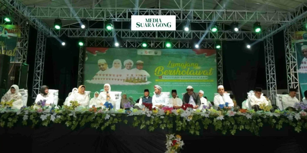 Gaes !!! Memperingati HUT RI Lumajang Gelar Acara Sholawatan