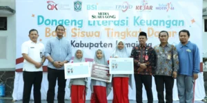 Gaes !!! OJK Beri Edukasi Keuangan di Lumajang