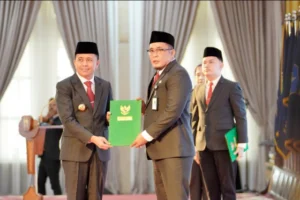 Gaes !!! Aulia Rachman Dilantik Sebagai Plt Wali Kota Medan