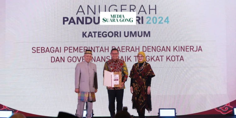 ota Batu Meraih Penghargaan Anugerah Pandu Negeri 2024