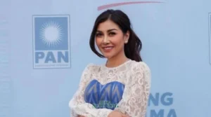 Gaes !!! Nisya Ahmad Dilantik Gantikan Rekan di DPRD Jabar