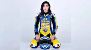 Gaes !!! Raya Nur Fitri, Pembalap Wanita Pemacu Adrenalin