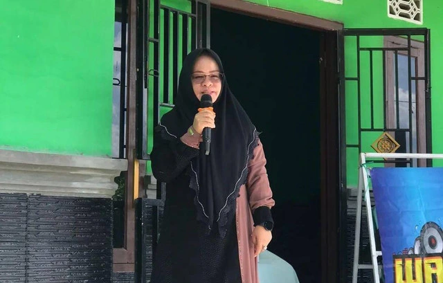 Pernyataan calon Bupati Mesuji, Elfianah, menjadi sorotan setelah cuplikan video kampanyenya yang viral berisi janji tempat di surga.