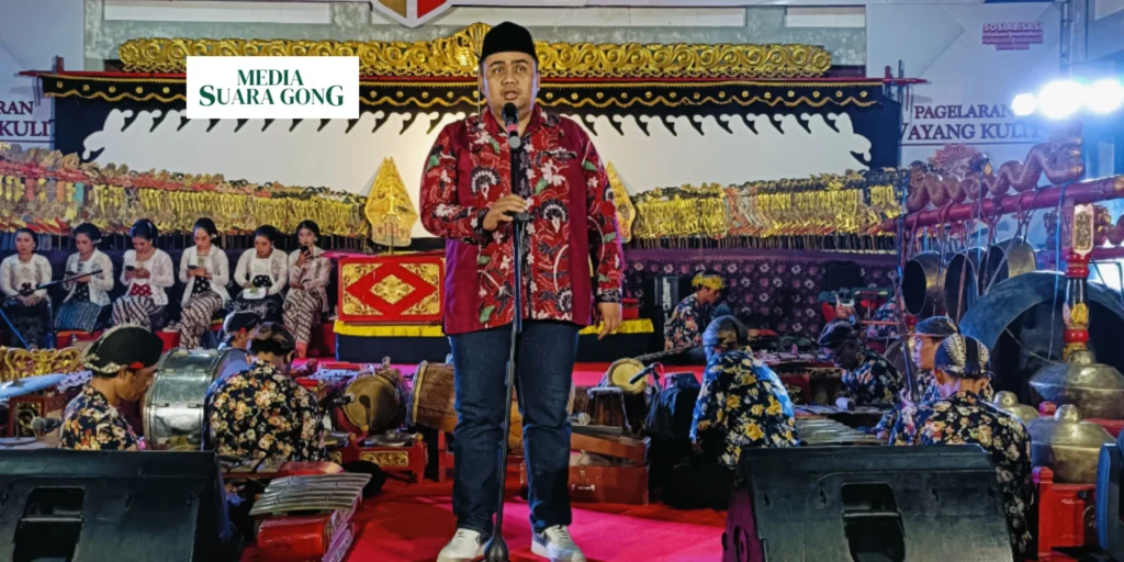 Bawaslu Jember Pengawasan Pemilu Lebih Menarik dengan Wayang Kulit