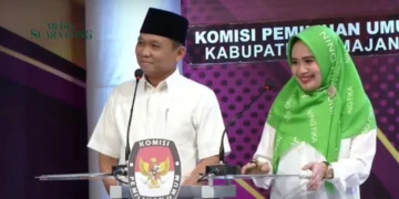 Debat Publik Pilkada Lumajang 2024 Paslon 1 Thoriq – Ning Fika Paparkan Visi dan Misi