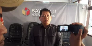 Gaes !!! Bawaslu Jombang Teliti Dugaan Pelanggaran Pendamping Desa dalam Kampanye Paslon