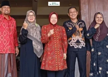 Calon Gubernur (Cagub) Jawa Timur nomor urut 3, Yaitu Tri Rismaharini atau Ibu Risma, melakukan kunjungan ke Lembaga Dakwah Islam Indonesia (LDII) Kabupaten Mojokerto.