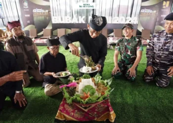 tradisi Bubak Bumi, sebuah ritual yang digelar di Dam Karangdoro untuk mengawali musim tanam