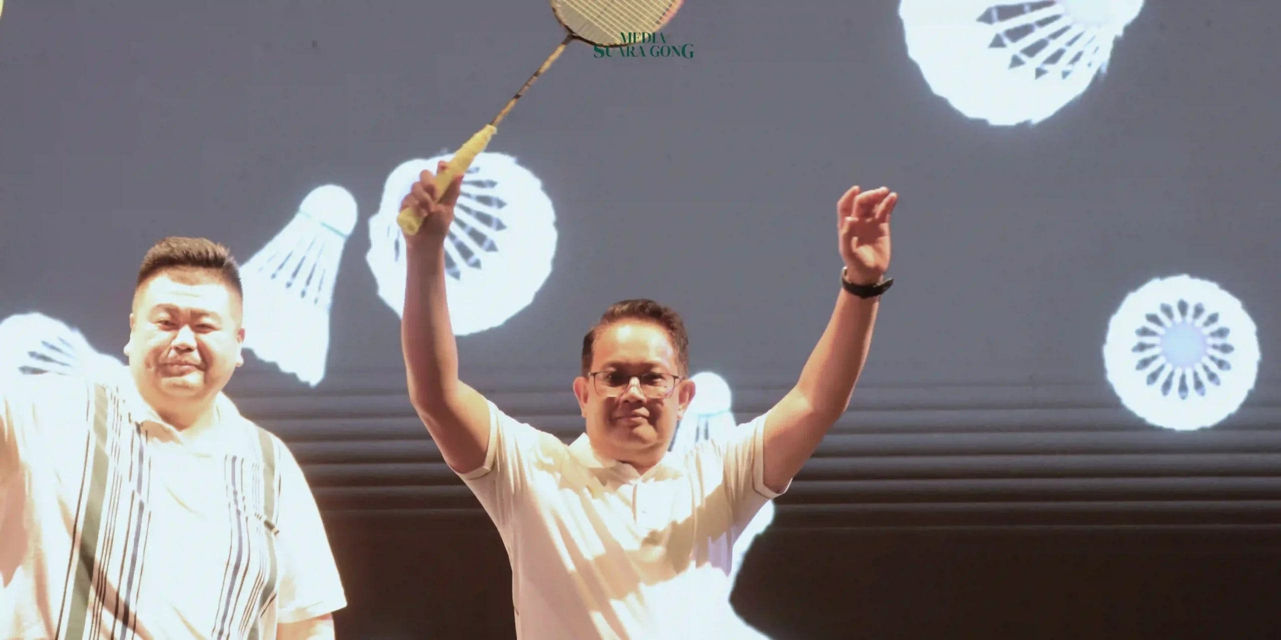 Pejabat (Pj) Gubernur Jawa Timur, Adhy Karyono, secara resmi membuka kejuaraan bulutangkis internasional Wondr By BNI Indonesia Masters II Super 100 tahun 2024.