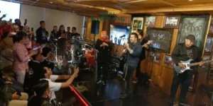 Gaes !!! Lagu Hidup adalah Perjuangan Menginspirasi Perjuangan Khofifah Emil di Jawa Timur