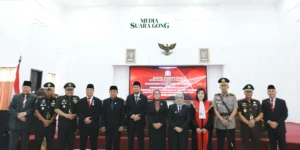 Gaes !!! Pelantikan Pimpinan DPRD Kabupaten Lumajang