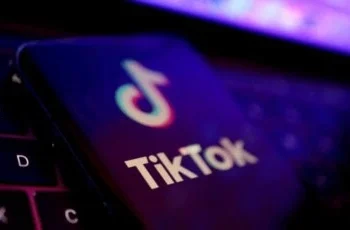 Ketika membuka aplikasi TikTok, tak jarang kita menemukan konten sensual yang menarik perhatian dengan jumlah penonton yang fantastis.