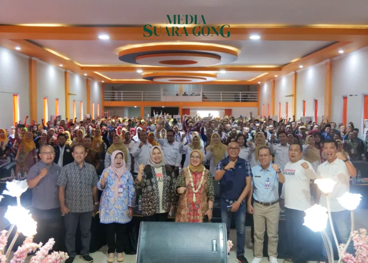 Transformasi Pendidikan Menuju Abad 21 Bunda Yuyun Dorong Guru Penggerak Lumajang Jadi Agen Perubahan