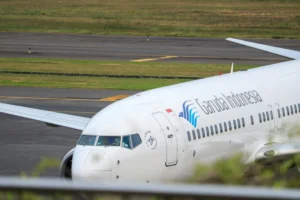 Gaes !!! Garuda Indonesia Terapkan Biaya Tambahan untuk Pemilihan Kursi Mulai 26 Oktober 2024