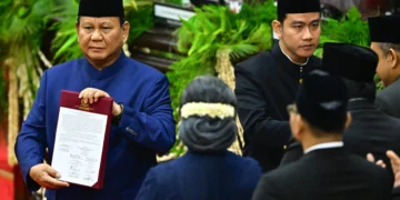 Presiden Prabowo Subianto secara resmi mengumumkan susunan Kabinet Merah Putih yang akan mendampinginya.