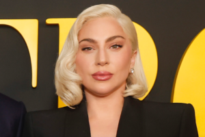 Gaes !!! Lady Gaga Akan Merilis Single Baru Berjudul ‘Disease’ Minggu Ini