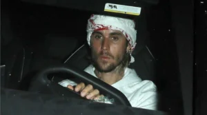 Gaes !!! Justin Bieber Pakai Keffiyeh Merah Putih, Solidaritas untuk Palestina