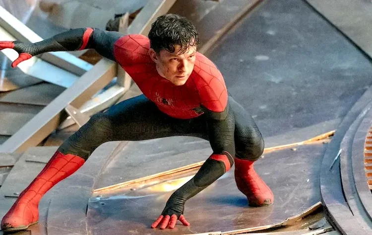 Dengan jadwal rilis pada 24 Juli 2026, Spider-Man 4 diposisikan dengan cerdas pada akhir pekan di AS yang tidak memiliki kompetisi langsung.