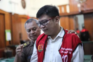 Gaes !!! MA Kabulkan Kasasi Jaksa, Vonis Bebas Ronald Tannur Dibatalkan