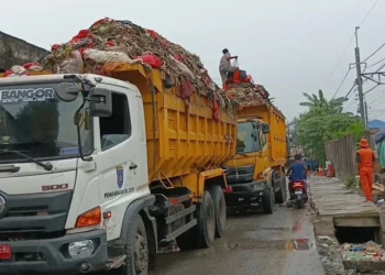 Tempat Pemrosesan Akhir (TPA) III Kota Kediri kini menghadapi tantangan besar dengan meningkatnya volume sampah yang masuk setiap harinya.