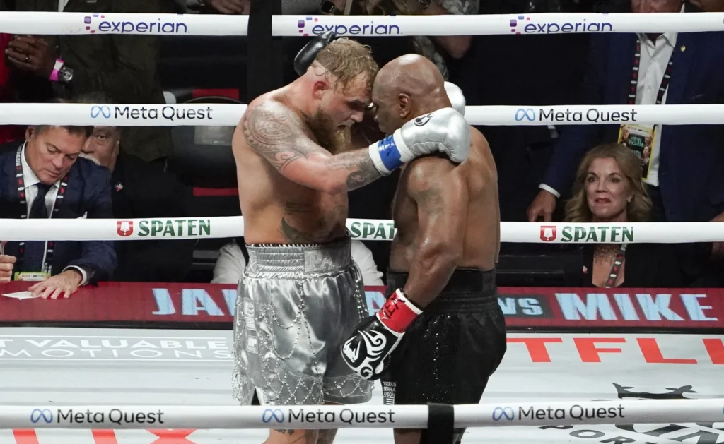 Gaes !!! Jake Paul Menang Mutlak atas Mike Tyson di Pertarungan Ikonik Texas