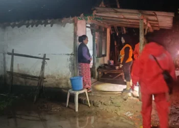 Banjir Luapan di Kecamatan Tanggul, Jember, Akibatkan Kerusakan di Permukiman Warga