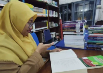 Disperpusip Provinsi Jawa Timur meluncurkan sistem pengolahan bahan perpustakaan berbasis Artificial Intelligence (AI)