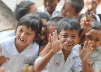 Hipertensi atau tekanan darah tinggi sering dianggap sebagai masalah kesehatan orang dewasa, Namun Nyatanya anak Juga bisa kena Hipertensi