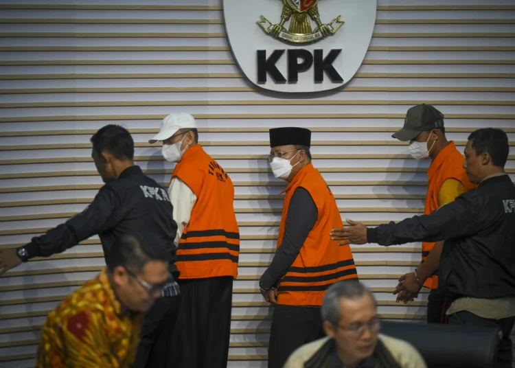 OTT KPK: Gubernur Bengkulu Nonaktif Kena Kasus Pemerasan