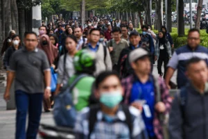 Gaes !!! MK: Aturan Kerja 6 Hari atau Libur Sehari dalam UU Ciptaker Bertentangan dengan UUD 1945