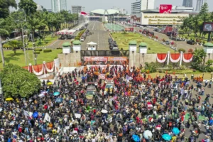Gaes !!! DPR RI Wajibkan Pemutaran Lagu “Indonesia Raya” Setiap Hari Kerja