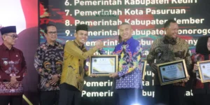 Gaes !!! Pemkab Lumajang Raih Penghargaan Keterbukaan Informasi sebagai Kabupaten Informatif