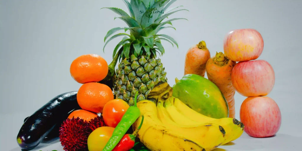 Buah-buahan menjadi salah satu sumber nutrisi penting yang bisa mendukung pertumbuhan tinggi badan Si Kecil