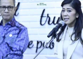 Menteri Komunikasi dan Digital (Menkomdigi) Meutya Hafid menegaskan pentingnya kolaborasi antara Kementerian Komdigi dan Otoritas Jasa Keuangan (OJK) dalam upaya memerangi judi online di Indonesia