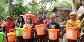 PMI) Kabupaten Pasuruan terus mendistribusikan air bersih guna membantu masyarakat yang terdampak kekeringan.