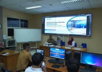 Dinas Komunikasi dan Informatika (Diskominfo) Jawa Timur terus memperkuat peran statistisi dalam pengelolaan statistik sektoral.