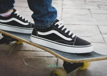 Vans: Ikon Sepatu Street Fashion Melampaui Waktu dan Tren (Media Suaragong)