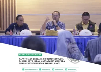 Puncak musim penghujan yang terjadi pada akhir Desember hingga Januari 2025, membuat Pemkot Madiun mengadakan rapat siaga bencana.