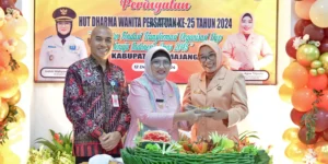 Dharma Wanita Persatuan Kabupaten Lumajang Rayakan HUT ke-25
