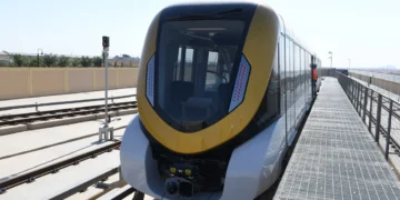 Metro Riyadh, sistem transportasi publik revolusioner ibu kota Arab Saudi, resmi memulai operasinya pada Minggu, 1 Desember 2024.