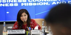 Strategi Komdigi, PPATK, dan Operator Seluler: Kirim SMS ke Pemain Judi Online