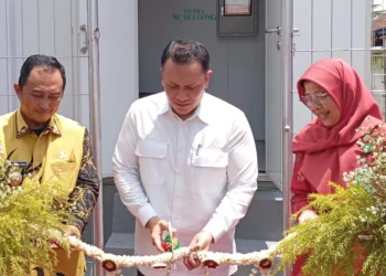 Dinas Lingkungan Hidup (DLH) Kabupaten Jombang membangun Stasiun Pemantau Kualitas Udara Ambien (SPKUA) untuk Pengendalian Polusi Udara