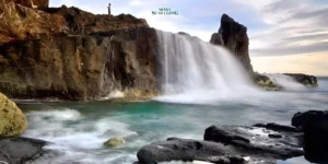 Keindahan Lombok Dengan Pesona Air Terjun Asin Pantai Nambung