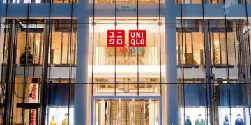 Uniqlo, perusahaan ritel fesyen asal Jepang, mendadak menjadi sasaran boikot di China.