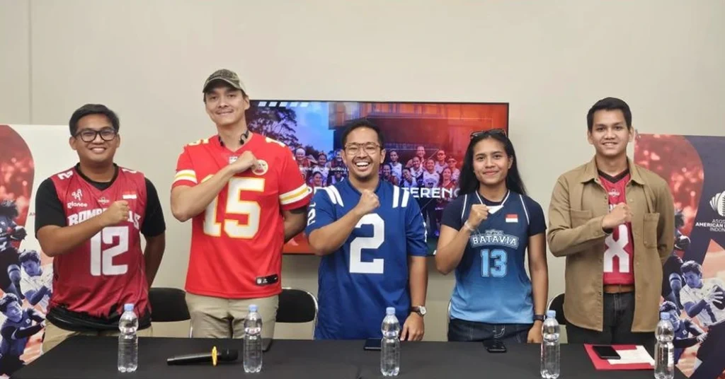 Kali ini, perhatian tertuju pada perkembangan Flag Football, olahraga yang perlahan namun pasti mulai menancapkan eksistensinya di tanah air.