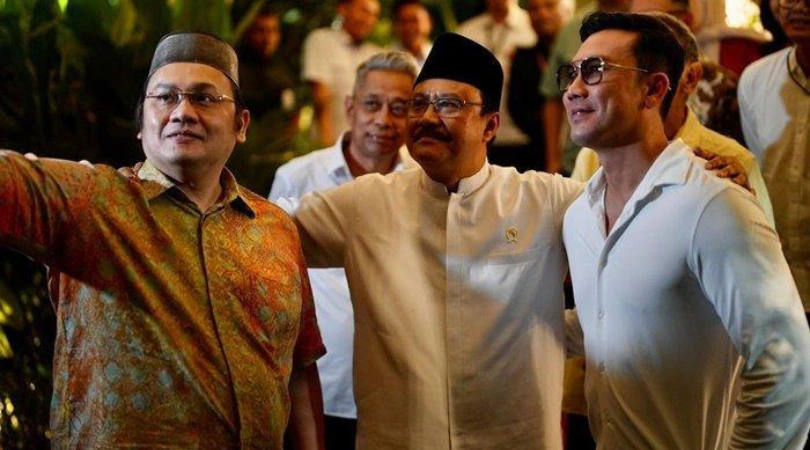 Denny Sumargo dan Farhat Abbas Berdamai, Begini Nasib Donasi Agus Salim! (Media Suaragong)