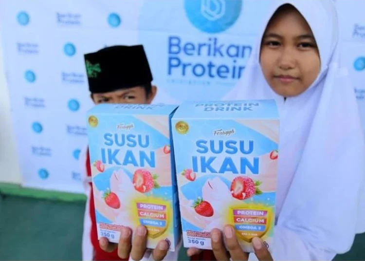 Pemerintah Indonesia, meluncurkan program makan siang gratis, termasuk dengan memperkenalkan inovasi baru: susu ikan.